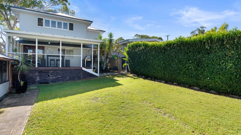 Terri Mackay Realty -  115 Woronora Road