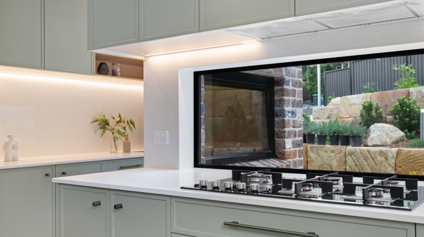 Terri Mackay Realty -  1 Gooriwa Place