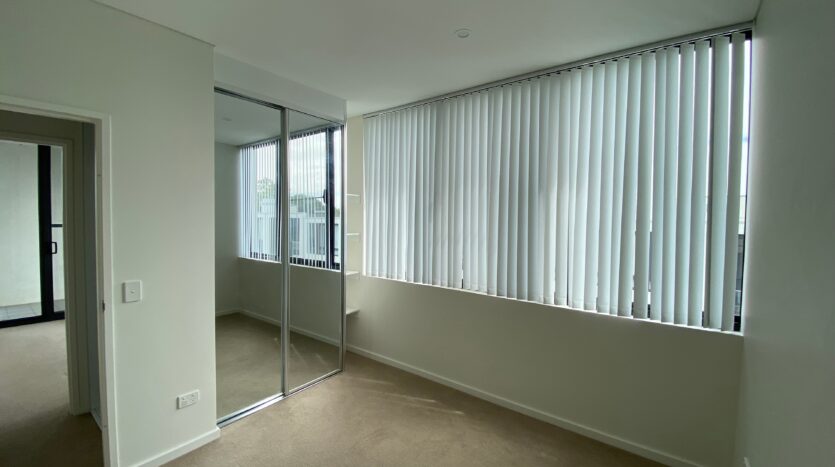Terri Mackay Realty - 11 Veno Street