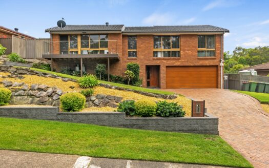 Terri Mackay Realty -  22 Albatross Crt
