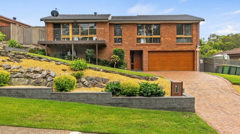Terri Mackay Realty -  22 Albatross Crt