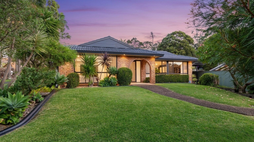 Terri Mackay Realty -  8 Kimbar Place