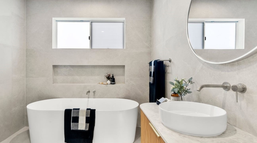 Terri Mackay Realty - 138b Ridge Road