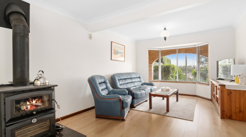 Terri Mackay Realty -  12 Delta Place