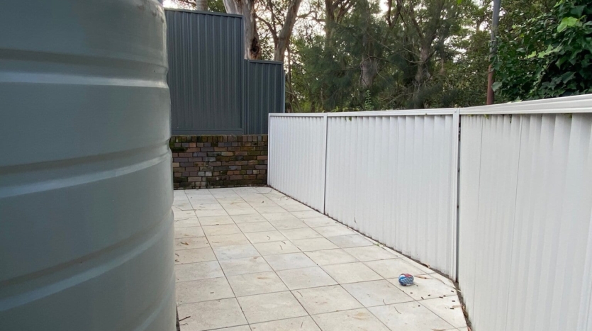 Terri Mackay Realty - 40a Andromeda Crescent