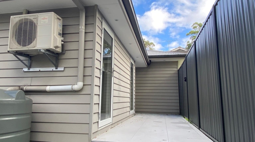 Terri Mackay Realty - 40a Andromeda Crescent