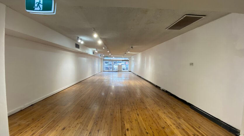 Terri Mackay Realty - 65 Station Street