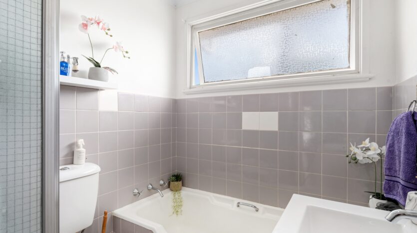 Terri Mackay Realty -  15 Sabugal Road