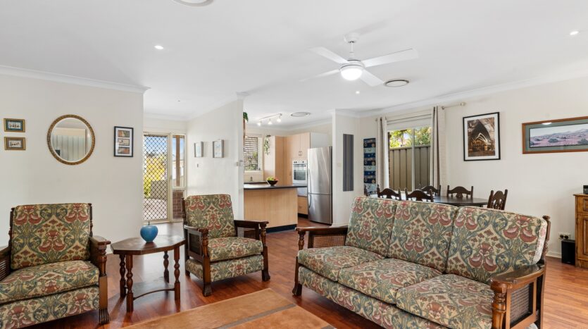 Terri Mackay Realty -  23A Eighth Ave