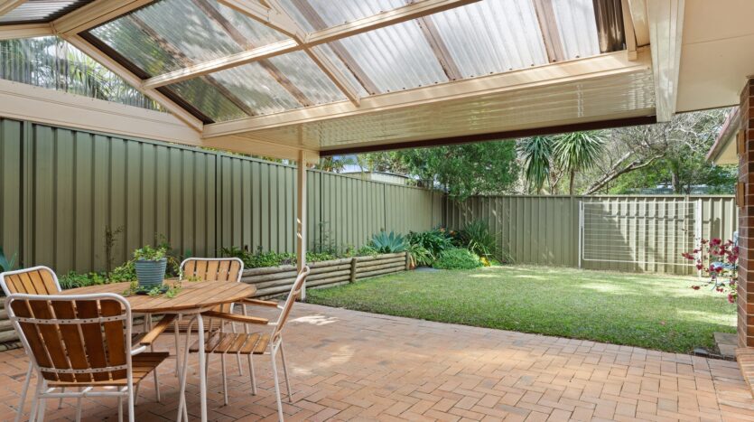 Terri Mackay Realty -  23A Eighth Ave