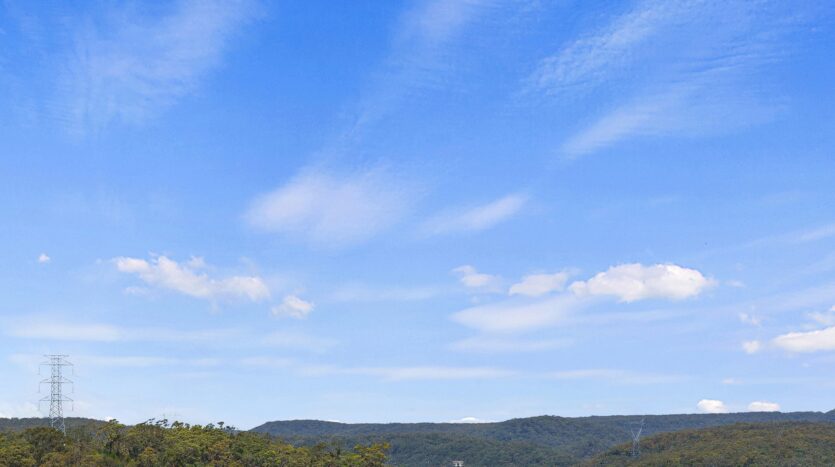 Terri Mackay Realty - 3 82 Fairview Avenue