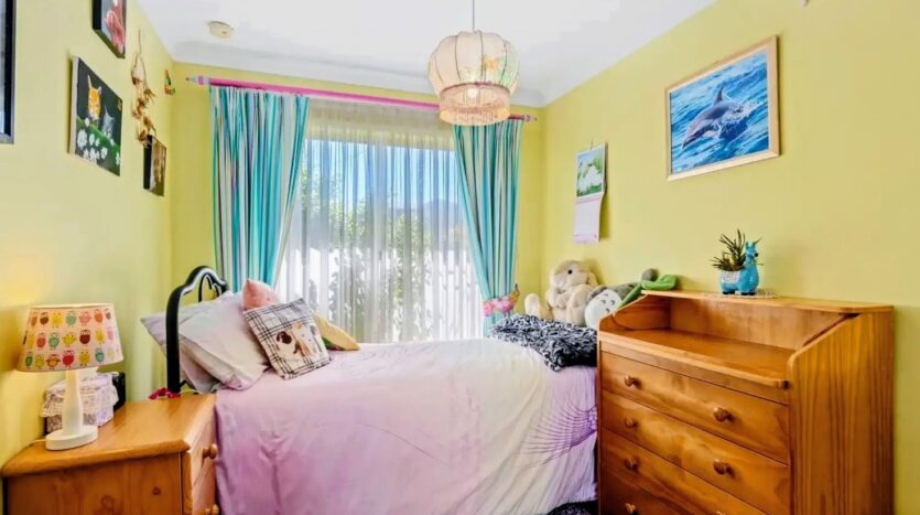 Terri Mackay Realty - 14 Whitton Street