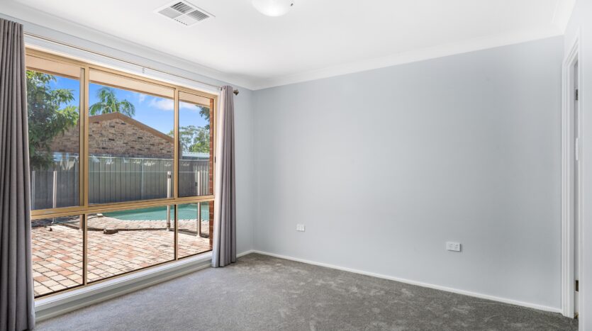 Terri Mackay Realty - 94 Warrangarree Drive