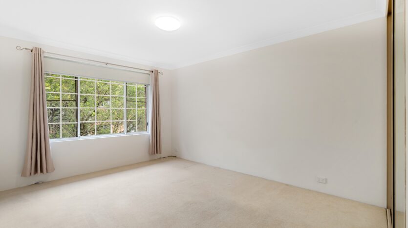 Terri Mackay Realty - 1072-1076 Old Princes Highway