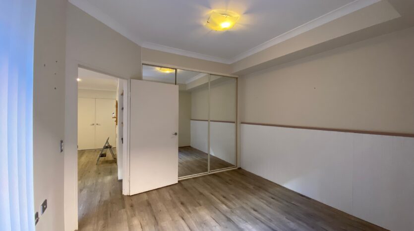Terri Mackay Realty - 998 Old Princes Highway
