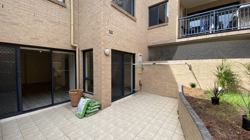 Terri Mackay Realty - 998 Old Princes Highway