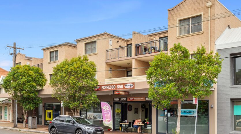 Terri Mackay Realty - 998 Old Princes Highway