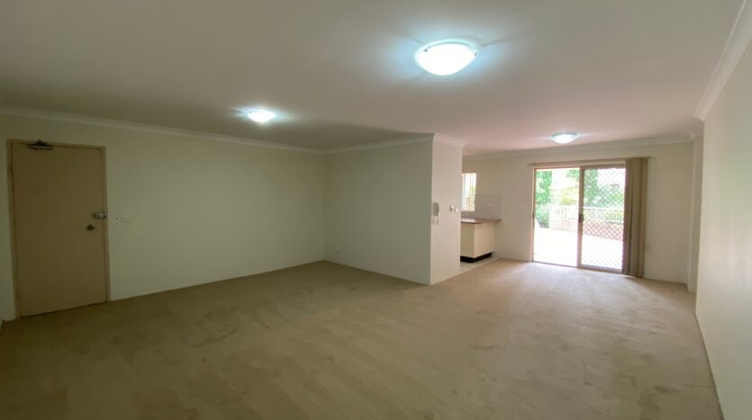 Terri Mackay Realty - 60-66 Linden Street