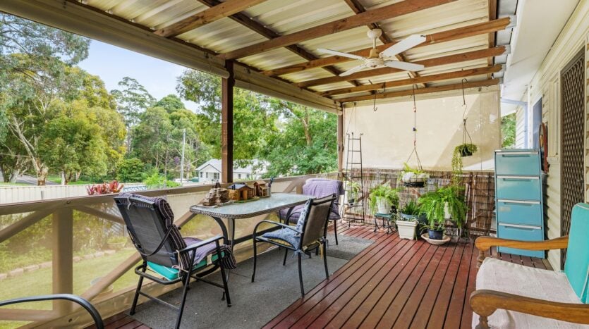 Terri Mackay Realty -  1 Palona Crescent