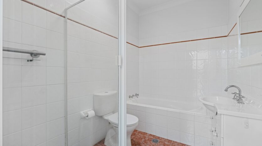 Terri Mackay Realty - 14-16 Rosebery Street