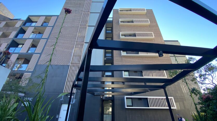 Terri Mackay Realty - 1081C Old Princes Highway