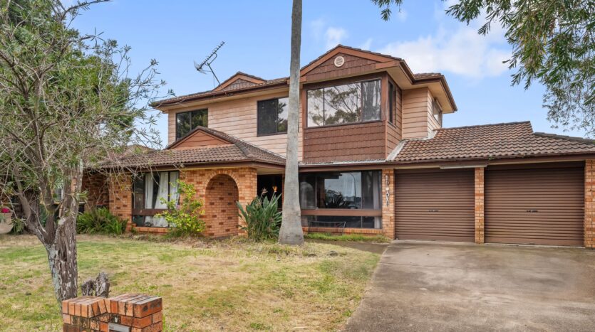 Terri Mackay Realty -  54 Bundanoon Road