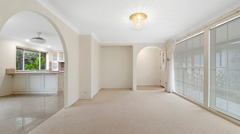Terri Mackay Realty -  14 Jerrara Street