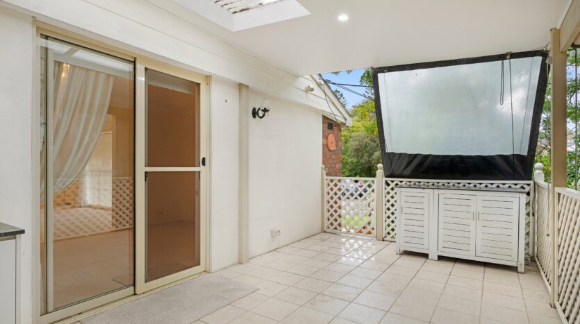 Terri Mackay Realty -  14 Jerrara Street