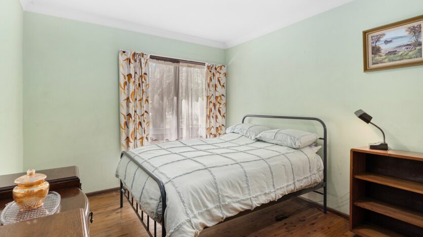 Terri Mackay Realty -  28 Bottle Forest Road