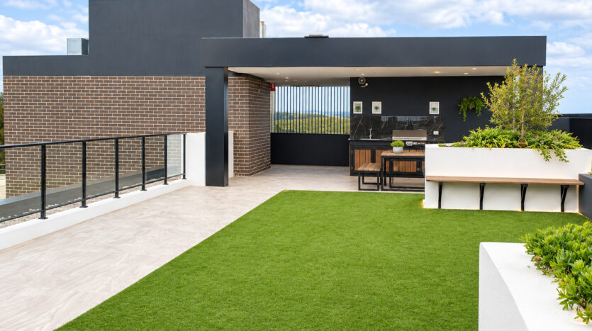 Terri Mackay Realty - 1081 Old Princes Highway