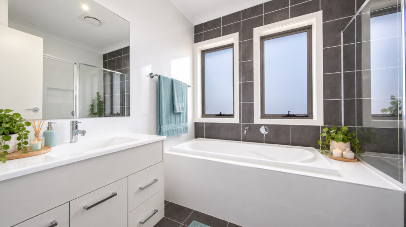 Terri Mackay Realty - 53B Fairview Avenue